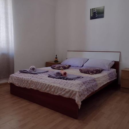 Apartments Eldi Split Exterior photo