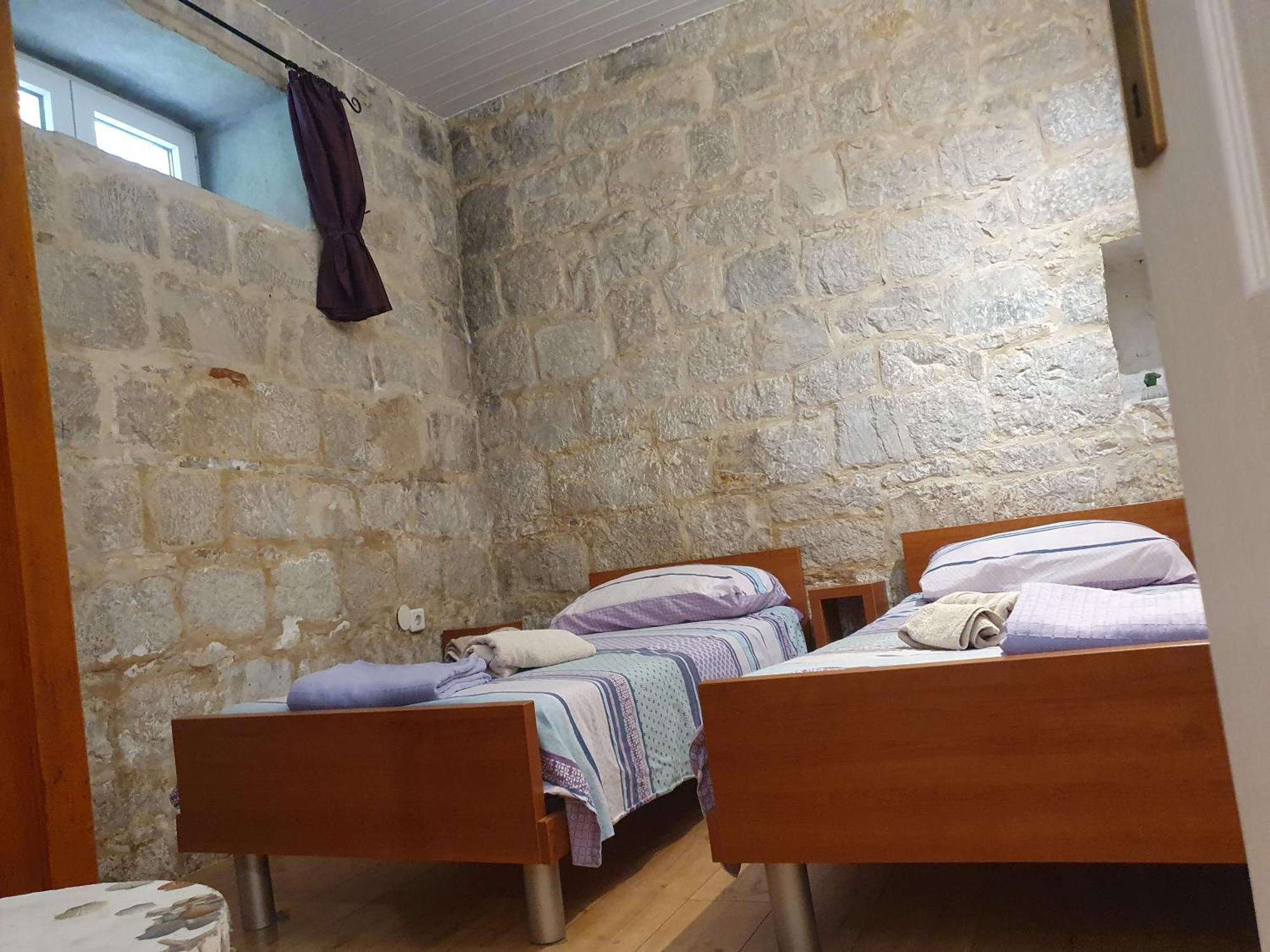 Apartments Eldi Split Exterior photo